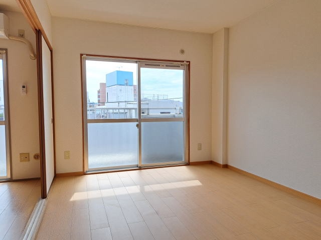 グレース吉田の物件内観写真