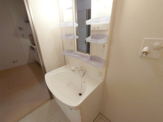 六十谷駅 バス12分  楠見行者前下車：停歩3分 1階の物件内観写真