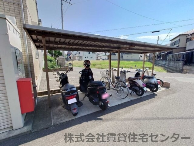 イソラ フェリジェⅡの物件内観写真