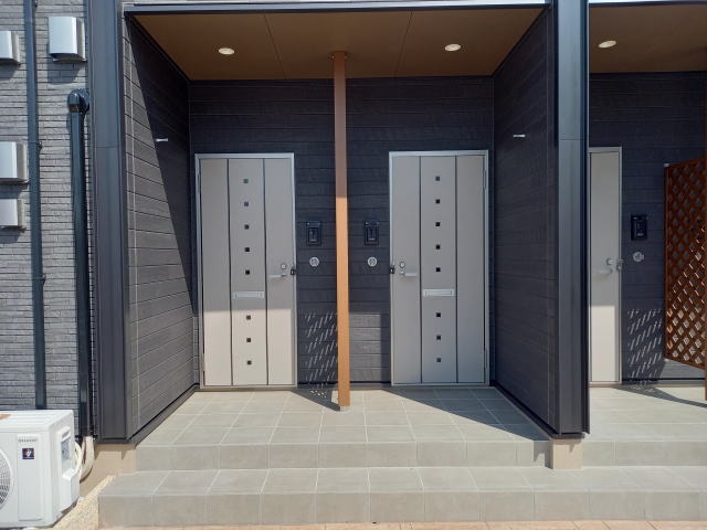 西ノ庄駅 徒歩6分 2階の物件外観写真