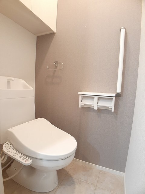 西ノ庄駅 徒歩6分 2階の物件内観写真