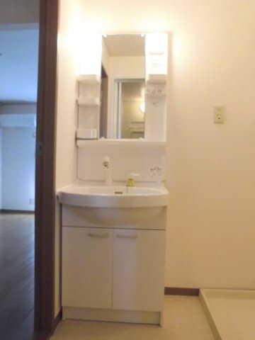 ガーデン・シャトレｉ 単身棟の物件内観写真