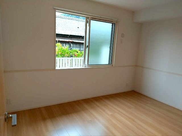 ミル・クレール アネックス A棟の物件内観写真