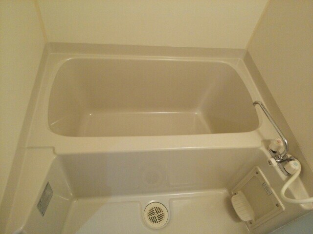 和歌山市駅 バス14分  梶取下車：停歩4分 2階の物件内観写真