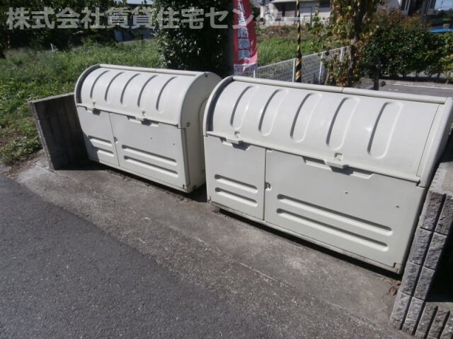 メゾンコニファーⅡの物件内観写真