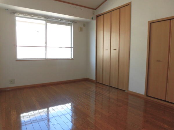 イーストパークⅡの物件内観写真