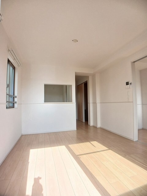 コンフォールの物件内観写真