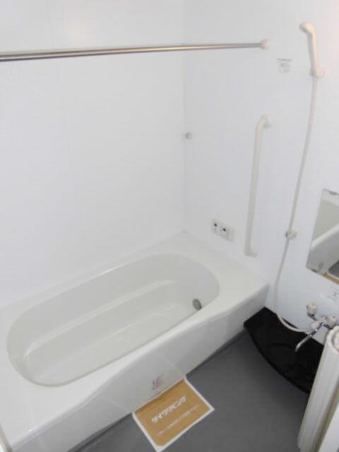 フェリーチェ小雑賀　A棟の物件内観写真