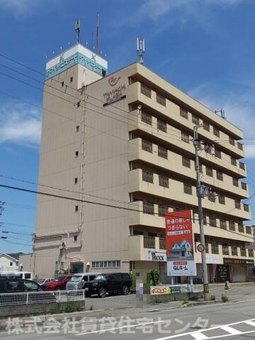 ヤマイチＰＬＡＺＡ東松江の物件外観写真