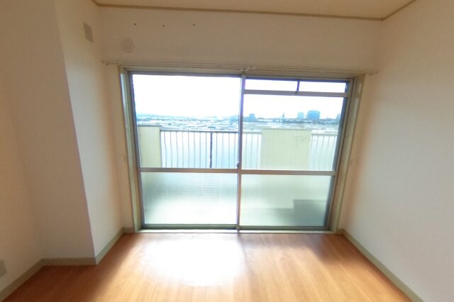 ヤマイチＰＬＡＺＡ東松江の物件内観写真