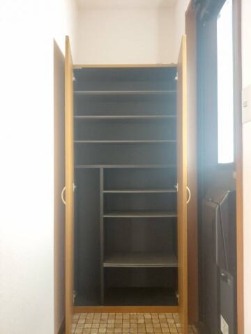 和歌山市駅 バス7分  河北中学校前下車：停歩1分 2階の物件内観写真