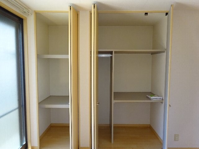 フォーレス・ノベルの物件内観写真