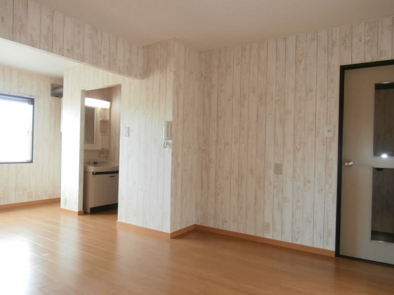 タウニィ梅原Ⅱの物件内観写真