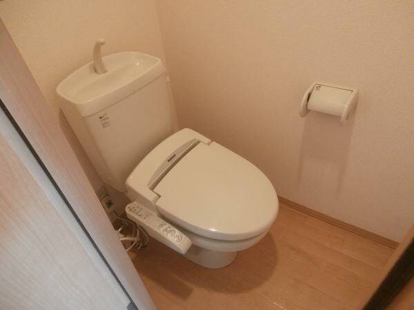 ピノ コラの物件内観写真