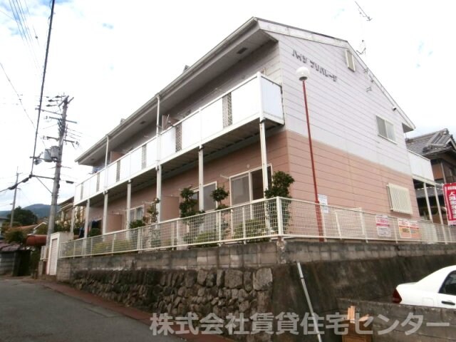 ハイツブリバレージの物件外観写真