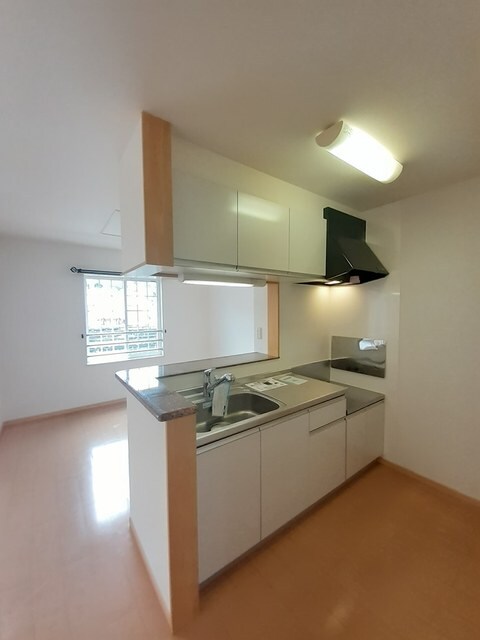 サンレミ・ブーケ・アイの物件内観写真