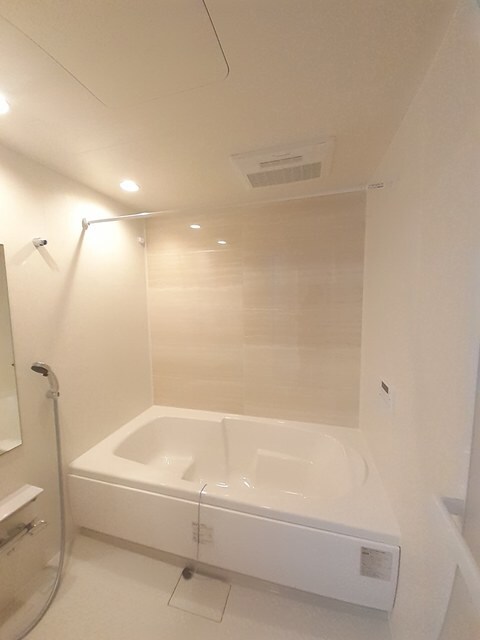 ヴァンヴェール西浜ＯＦの物件内観写真