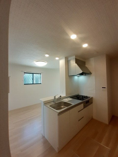 ヴァンヴェール西浜ＯＦの物件内観写真