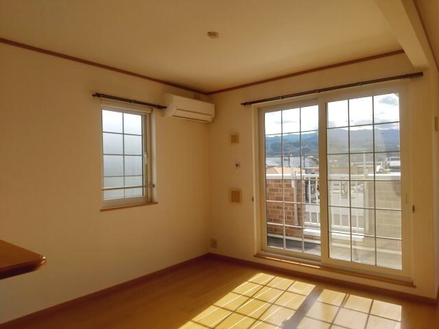 ドゥライラートの物件内観写真