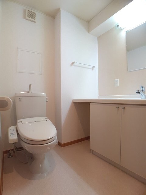 ぺシュール西小二里の物件内観写真