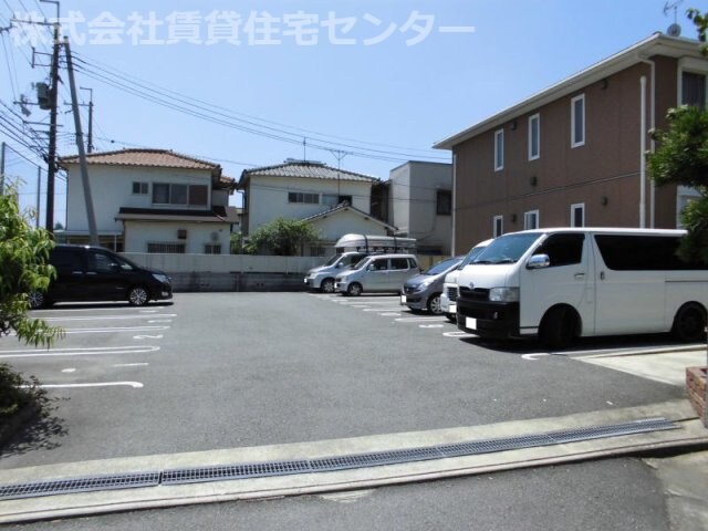 シャーメゾン西庄の物件外観写真