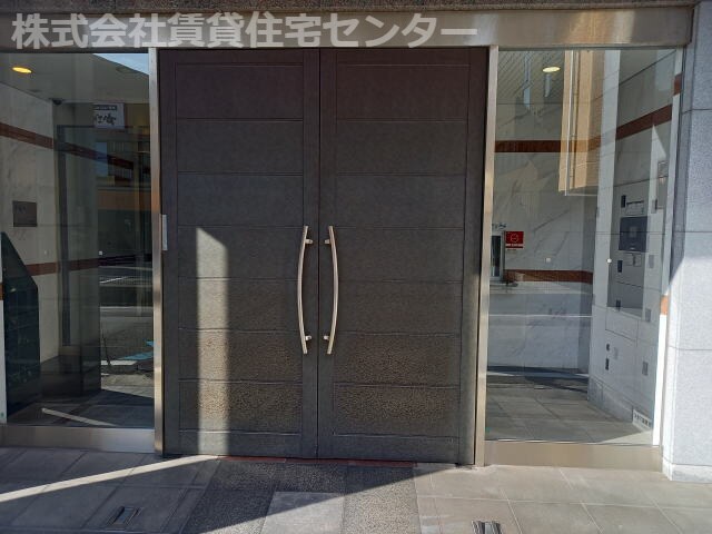 シャルマンフジ和歌山駅前の物件外観写真