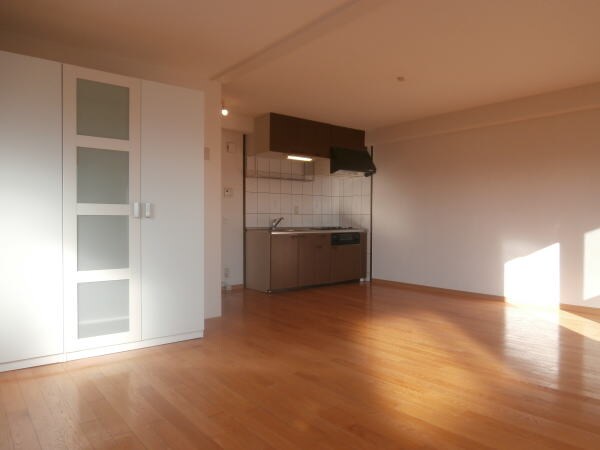 カサ・デ西かのだの物件内観写真