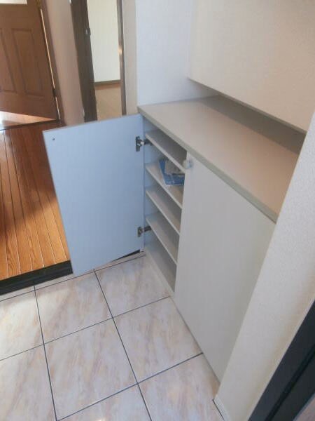 カサ・デ西かのだの物件内観写真