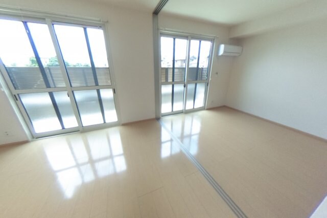 BIG JOY YAMATOの物件内観写真