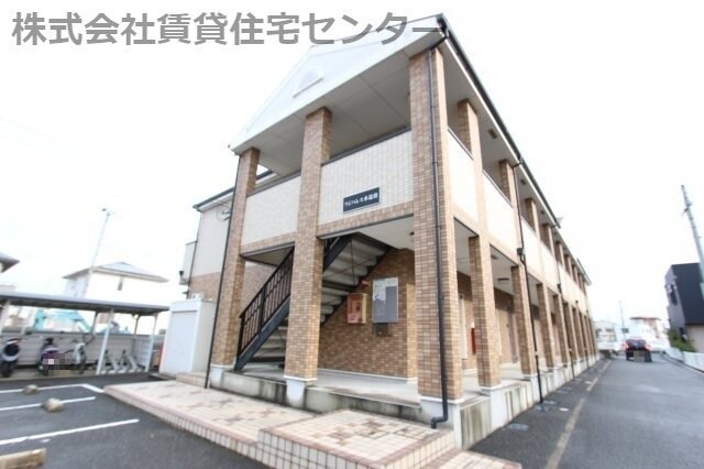 フジパレス水道路の物件外観写真