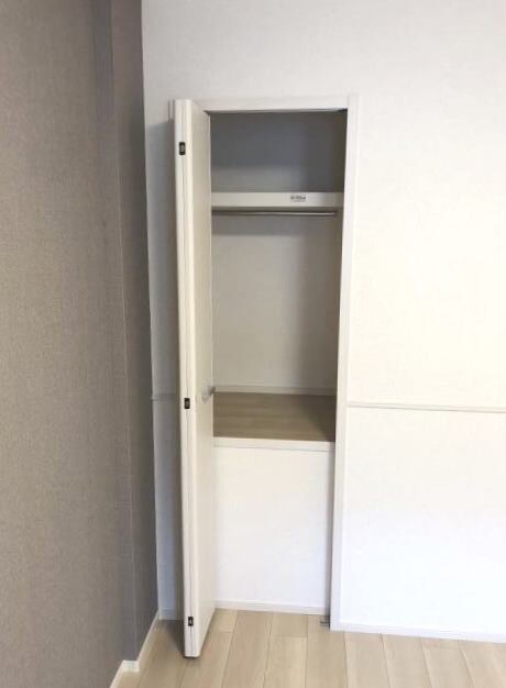 ロイズ紀三井寺Ⅱの物件内観写真