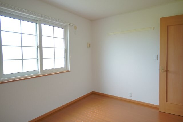 シャルパンティエⅡの物件内観写真