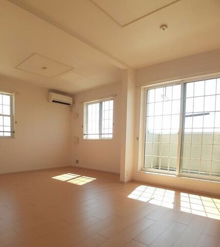 メゾン・ド・ソレイユ　Ａの物件内観写真