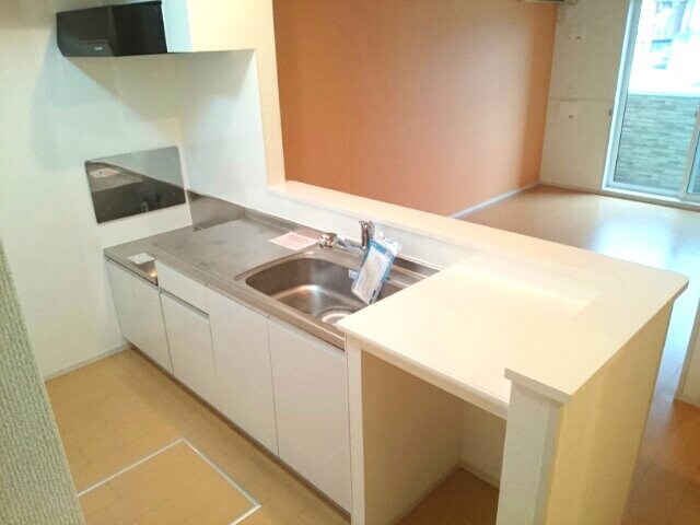 ランプロン　アヤ　Ⅰの物件内観写真