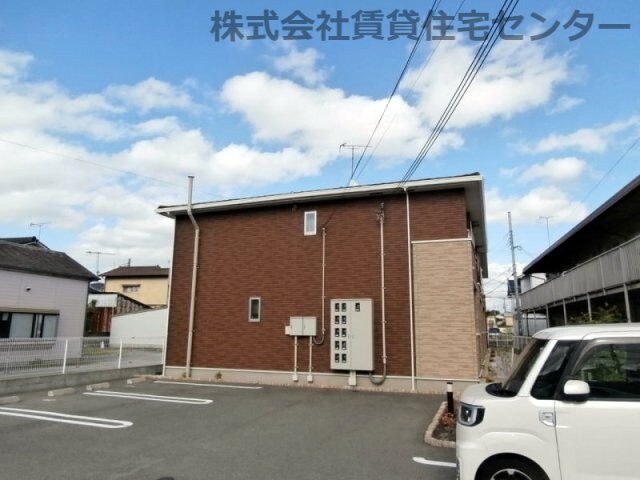 セボージャの物件外観写真