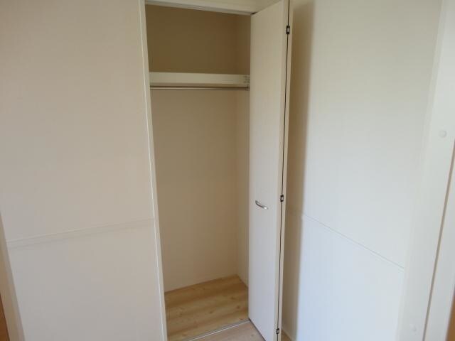 コーラルヴィラ出島Ａの物件内観写真