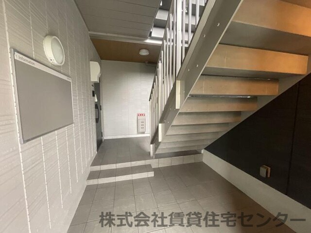 和歌山駅 徒歩12分 1階の物件外観写真