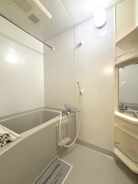 メゾンドゥソレイユの物件内観写真