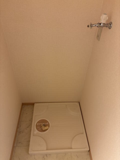 メゾンドゥソレイユの物件内観写真