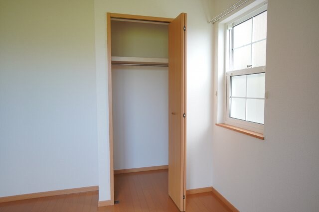 シャルパンティエⅡの物件内観写真