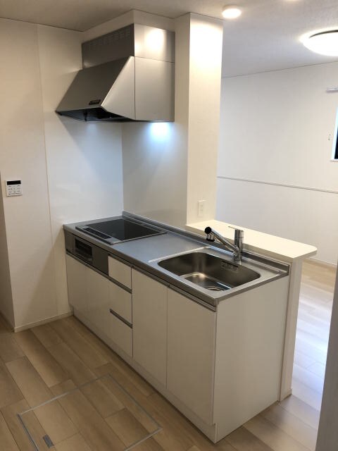 ロイズ紀三井寺Ⅰの物件内観写真