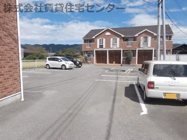 イースト・ヴィオラ・カーサⅡの物件外観写真