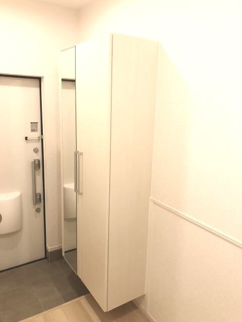 ロイズ紀三井寺Ⅱの物件内観写真