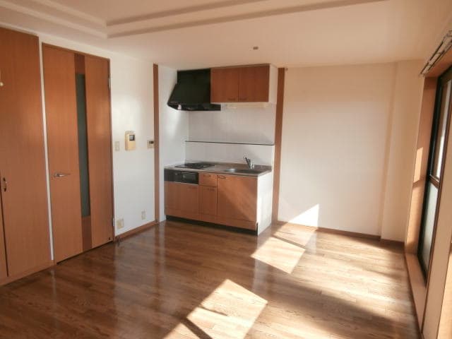 竈山駅 徒歩15分 2階の物件内観写真