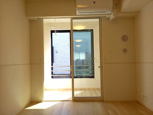 ソレアード・ポールⅠの物件内観写真