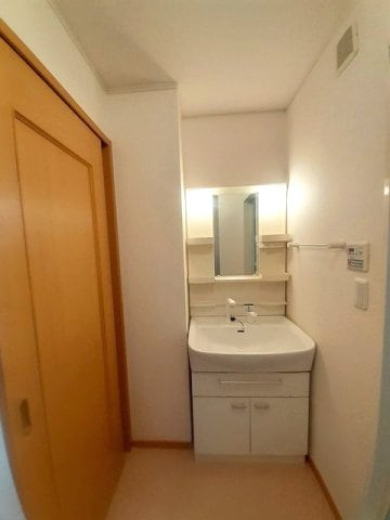 エルシャトー吉備Ⅴの物件内観写真