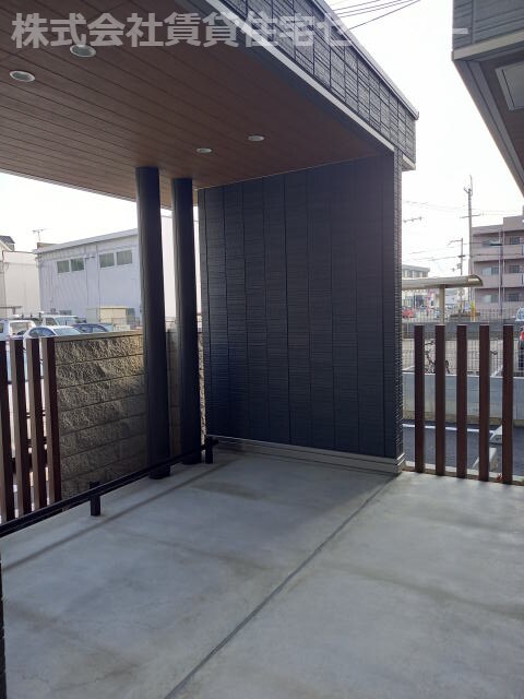 和歌山駅 徒歩7分 2階の物件外観写真