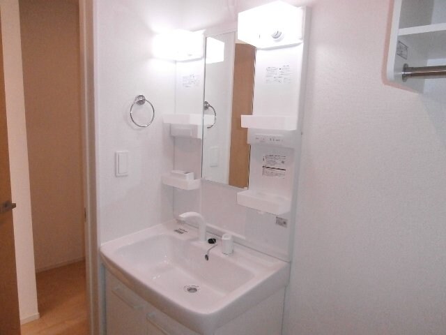 ルピエ中島の物件内観写真