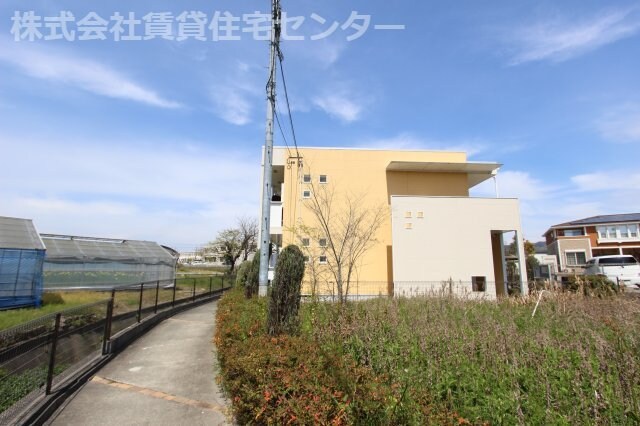 ウエスト・ヒルの物件外観写真