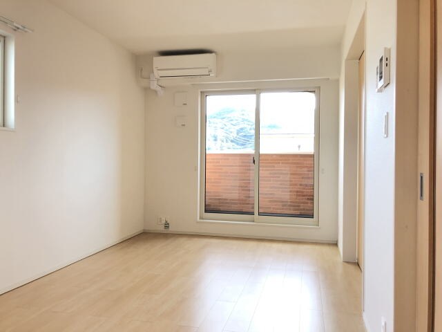 コーネリア西浜Ⅰの物件内観写真